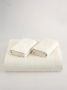 3pcs Luxury Elegant High-End Warm & Comfortable White Solid Color Quilted + Embroidered Multi-Purpose Bedspread Set (Can Be Used As Bedcover Or Blanket), Includes 1pc Bedspread + 2pcs Quilted Pillowcases (No Pillow Insert), Suitable For Bedroom, Living Room, Hotel, Dormitory