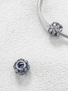 STYFNE 1pc Winter Snowflake Micro-Inlaid Zirconia Beaded Silver Pendant, Suitable For Bracelet DIY, Women Jewelry, Handmade Daily Small Gift