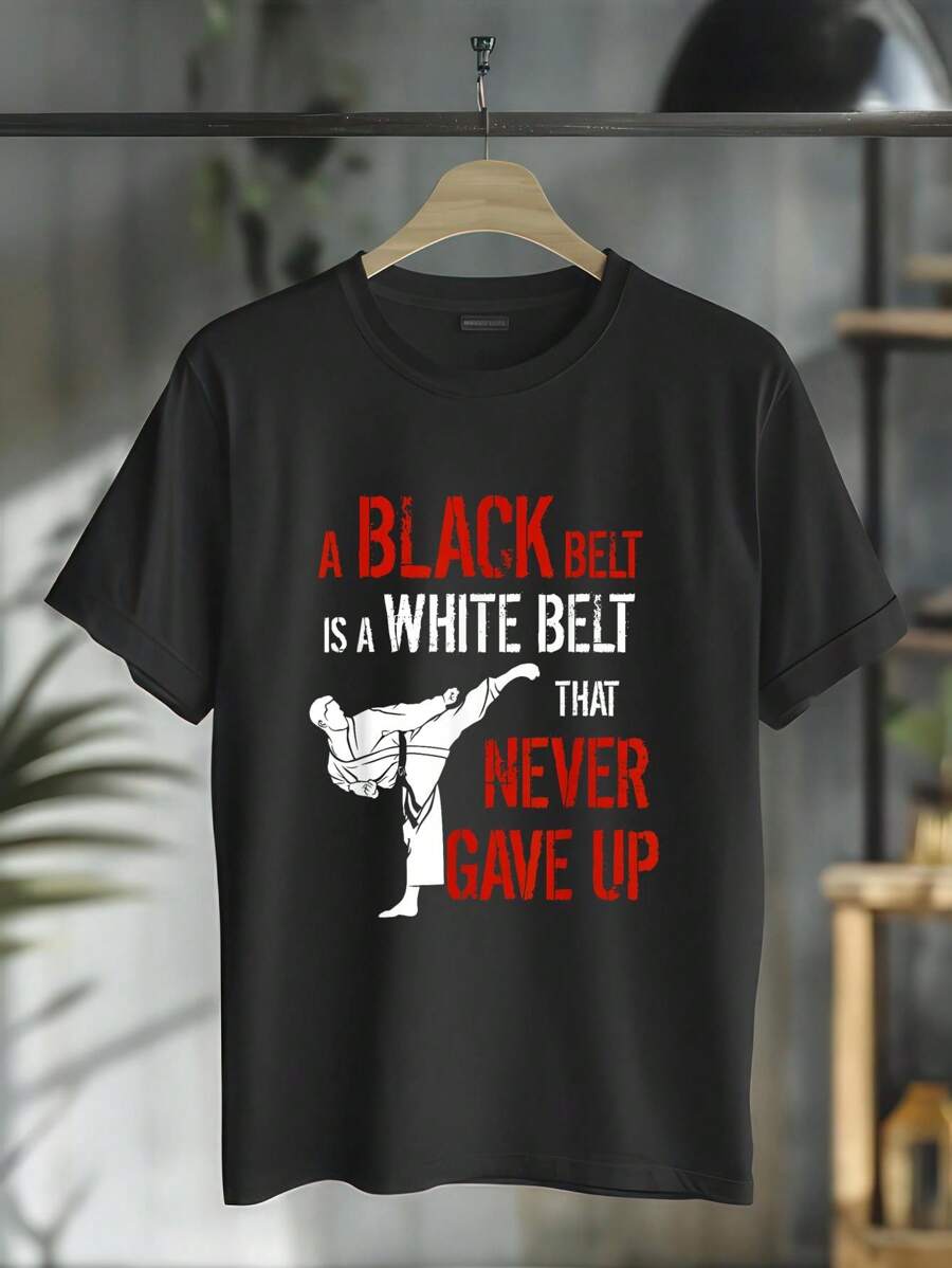 A Black Belt Is A White Belt That Never Gave Up Karate Gift T-Shirt Round Neck Short Sleeve T-Shirt Women's Men's Graphic Tee - 黑色 - 查看 1