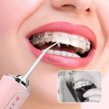 Portable Oral Irrigator Pro: Limpieza Bucal Profesional y Efectiva en Cualquier Lugar