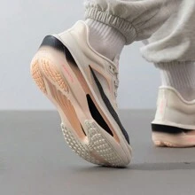 Zapatillas de running con amortiguación y placa de carbono Nike Women's 2026 New ZOOM FLY 6 para carreras en carretera, FN8455-102 - Rosa - Ver 5