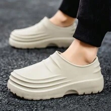 Perforated Casual Clogs For Men, New Design Thick Sole Waterproof Non-Slip Chef Shoes For Work, Cross-Border Overseas Casual Sandals