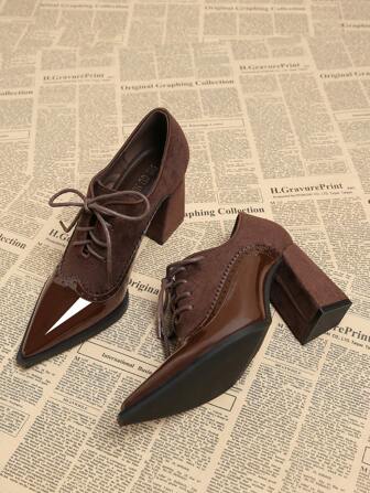 2025 Spring New Pointy Toe Slip-On High Heel Shoes, Elegant Minimalist Fashion Women's Shoes, Brown Lace-Up Brogued Carved Floral Pattern English Style Thick Heels, All-Season Casual Solid Color High-Quality Hot-Selling