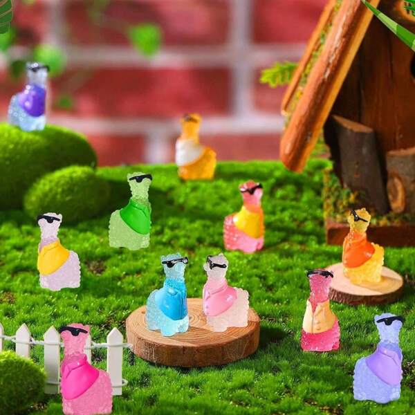 6/12/24Pcs Miniaturas Luminosas de Resina Alpaca Figuras em Miniatura Pequenas Alpacas para DIY Jardim de Fadas Micro Paisagem Plantas de Aquário Ornamento Decoração Brinquedos para Festas de Adolescentes (Cor Aleatória), Animais de Resina, Mini Animais, Mini Animais de Resina