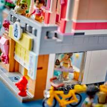 LEGO Przyjaciele Heartlake City Apartamenty I Sklepy 42670