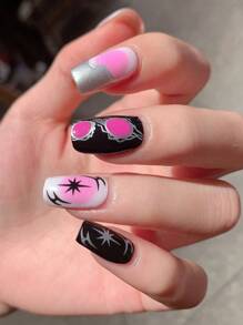 4 件/套心形指甲贴纸 + 2 个指甲锉，情人节主题