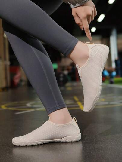 Indoor Fitness Shoes, Non-Slip & Quiet For Men & Women, Suitable For Jumping Rope, Treadmill, Squat Workout, Yoga, Hiking, Climbing, Beach, Outdoor Water Sports, Summer