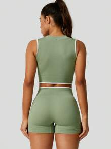 1 Conjunto de ropa deportiva de primavera para mujer con media cremallera, top corto sin mangas y shorts ajustados, de ajuste ceñido