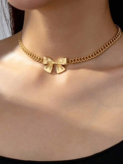 1pc Chic Butterfly Metal Necklace Choker, Suitable For Daily Wear And Parties
