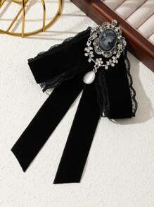 1pc Elegant Vintage Brooch With Velvet Ribbon, Satin Ribbon, Rhinestone Butterfly Ornament, Luxurious Jewelry Brooch, Suitable As Accessory Or Gift For Daily Wear