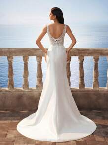 HEARBOBO 奢华高贵串珠刺绣深V领无袖蕾丝美人鱼晚会优雅新娘婚纱 - 白色 - 查看 1