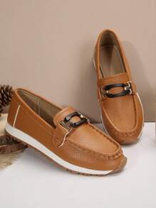 Giày thể thao đế mềm mũi tròn họa tiết vải thiều dập nổi trang trí kim loại cho nữ, phong cách thể thao ngoài trời phù hợp để mặc khi chơi thể thao và lái xe hàng ngày, mọi mùa, giày thể thao đế bằng màu đen thường ngày - màu nâu - Xem 6