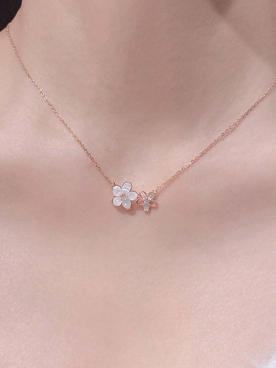 1pc Stainless Steel Sweet White Mother Of Faux Pearl & Cherry Blossom Pendant Necklace For Women