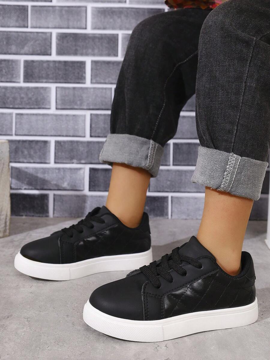 Giày vải đế mềm thời trang trẻ em, giày thể thao đế thấp buộc dây màu trơn, đa năng - màu đen - Xem 1