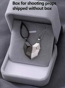 1 Pair Of Spliced Loving Couple Necklaces Magnet Attraction Wishing Stone A Memorial Gift(Box For Shooting Props, Shipped Without Box)