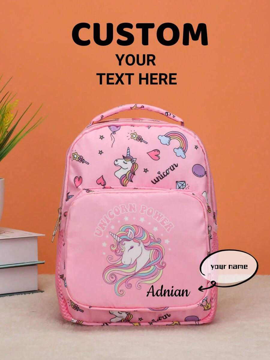 Individueller Schulanfang Einhorn Dinosaurier Mini Rucksack, personalisierter Name oder Feiertagsgruß Muster. Gestalte deinen eigenen Rucksack. Modisch lässig, vielseitig süßer Cartoon Einhorn Dinosaurier Bagger Baustellenfahrzeug Muster Rucksack. Leichter Münzbeutel, perfekt für Teenager für den täglichen Gebrauch, Ausflüge, Reisen und Einkaufen. Druckmusterposition zufällig - Text 2 - Übersicht 1