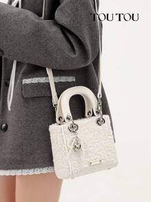 TOUTOU 可爱的蝴蝶结和心形细节设计师灵感手提包，简约复古提花编织手提包，多功能单肩包和斜挎包，适合通勤和约会，是送给爱人和情人节的完美礼物