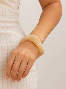 3 pièces Bracelets acryliques asymétriques transparents exagérés pour femmes, uniques et polyvalents
