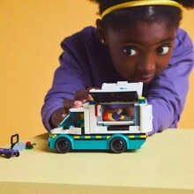 LEGO Ambulancia de emergencia de la ciudad 60451 Juego de bloques de construcción para niños - 60451 - Ver 2