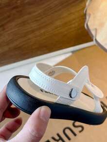 1 双儿童软底防滑休闲露趾凉鞋，百搭户外沙滩鞋，适合夏季 - 白色 - 查看 8