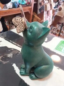 1 件可爱好奇猫与蝴蝶雕塑装饰品 - 装饰性可爱猫咪和蝴蝶雕塑，万圣节、圣诞节、生日、婚礼、家居和花园树脂装饰的可爱节日礼物 - 淡藍+金色 - 查看 5