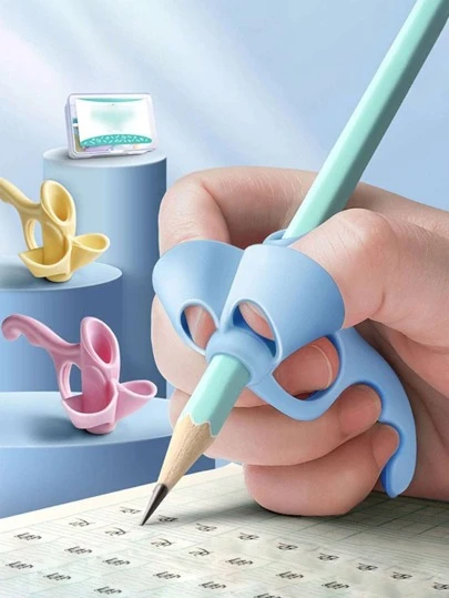 2pcs Finger Writing Posture Correction Grips For Children With Silicone Pencil Case, Random Color Back To School