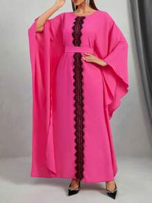 Women Elegant Contrast Color Lace Batwing Sleeve Extra Long Dress