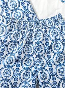 Set de 3 piezas (Camiseta + Camisa + Pantalones cortos) para niño pequeño para vacaciones, con estampado retro azul y blanco, atuendo casual de verano, adecuado para niños de 4 a 7 años, primavera/verano