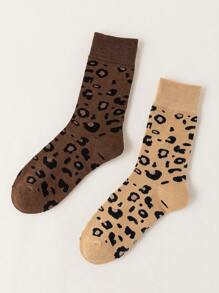 2 双豹纹图案女士时尚个性化中筒袜，适合日常使用