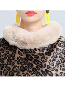 Nuevo poncho con cuello de piel de estilo europeo y americano, con estampado de leopardo y cálido, para otoño/invierno