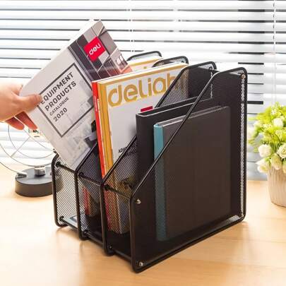 **Organizador de Escritorio de Metal con 3 Divisiones, Soporte para Documentos y Revistas, Diseño Moderno de Malla Metálica, Negro, Duradero y Elegante, Ideal para Oficinas, Hogar y Espacios de Trabajo, Medidas 31.5 x 29.5 x 23.5 cm, Estilo Minimalista y Funcional, Almacenamiento Vertical para Maximizar Espacio y Mantener el Orden**