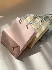 1pc Cute Solid Color Jewelry Handbag, Elegant Jewelry Packaging Bag, Ideal Gift Bag For Accessories. Suitable For Holiday, Wedding, Birthday, Graduation Season Gift Packaging