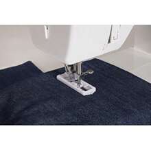 Singer 1408 Sewing Machine White - White1 - View 2