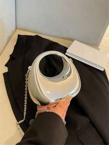 1 件前卫金属亚克力新月盒迷你手提包，亮银色和金色新月钱包，配金属链带，时尚斜挎包，口红，耳机盒，女士派对手拿包