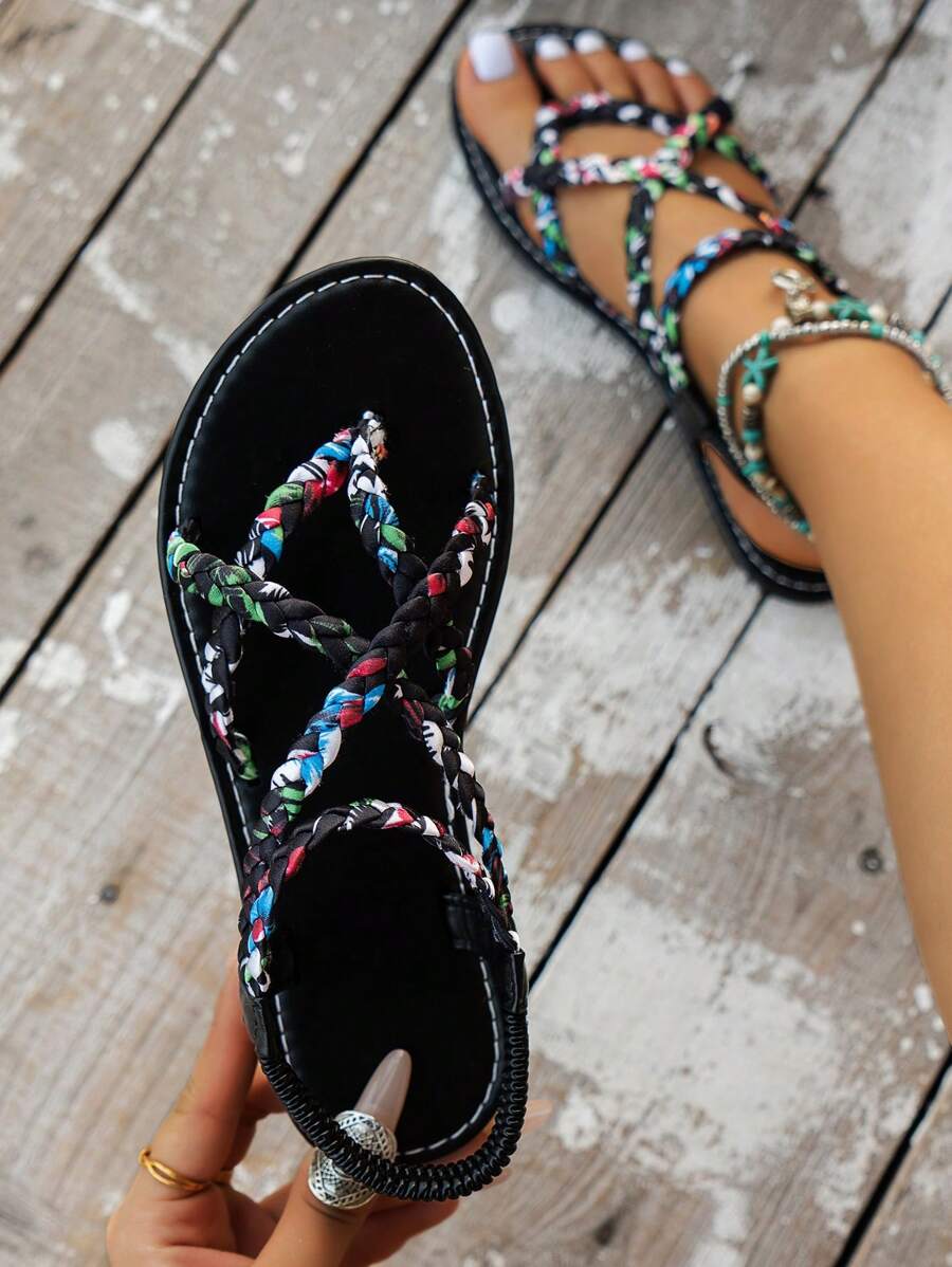 New Flat Toe-Ring Round Toe Summer Plus Size Slip-On Woven Sandals, Casual & Fashionable European And American Style