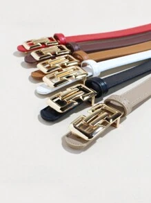 Modischer Damengürtel aus Kunstleder mit glänzender Schnalle - vielseitiges Accessoire, das sich im Frühling gut zu Jeans, Kleidern und lässigen Outfits kombinieren lässt