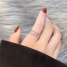 Eleganter Sterling Silber Damen Manschettenring, verstellbares offenes Kreuz-Band mit synthetischem kubischen Zirkonia, Resort-Stil Urlaubsgeschenk, platiniert, perfekt für den täglichen Gebrauch, Feiertage, Valentinstag - passend für alle Jahreszeiten