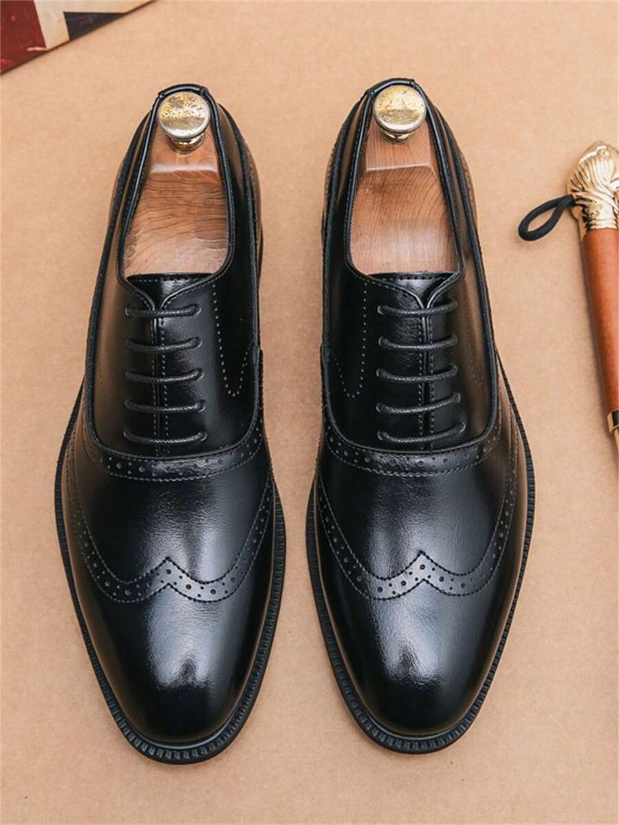 ZCZ Men's Pointed Toe Leather Dress Shoes, Business Formal Banquet Oxford Shoes, British Style - Black - View 1