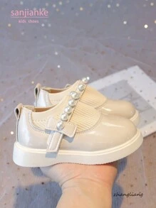 Nuevos zapatos Mary Jane para niñas, diseño con lazo de perla, zapatos planos para niños, uso casual diario, versátil, fácil de poner y quitar con para niños pequeños