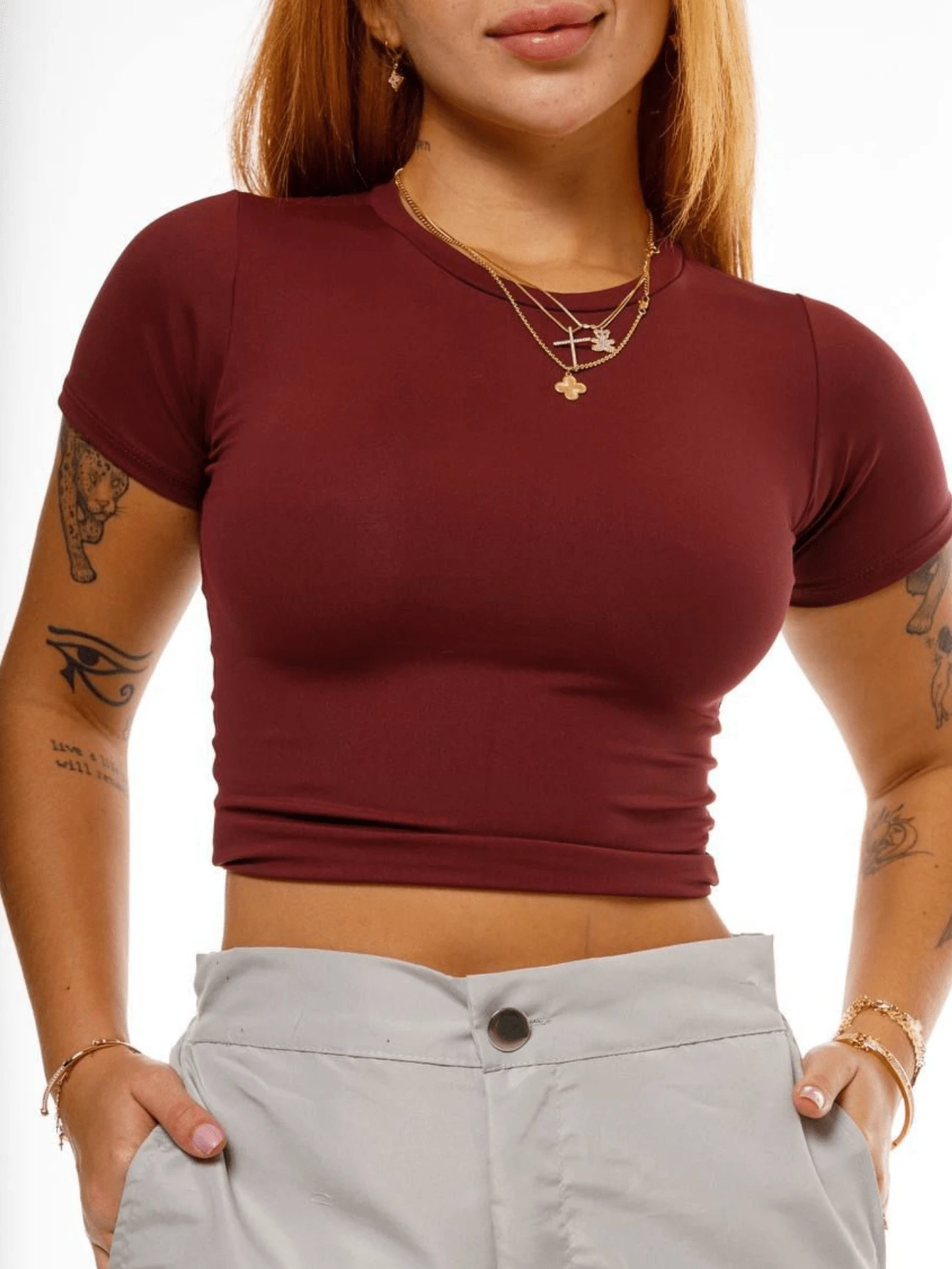 Cropped Gym Everyday Cloe Women's Gym Blouse With Suplex Sleeves, Colors Of The Moment - 酒紅色 - 查看 1