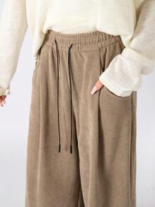 女士纯色休闲简约抽绳腰部褶皱镀层日常运动裤 - 卡其色 - 查看 2