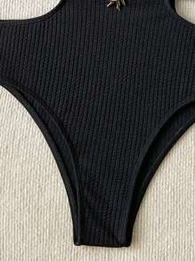 Summer Hollow-Out Solid Color Detachable Strap Metal Decor Waist Hollow One-Piece Swimsuit Style One-Piece Swimming Suit For Women