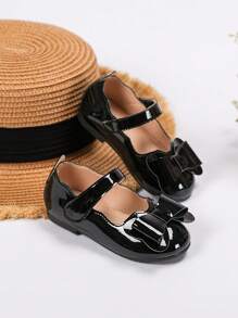 1 Pair Classic Cute Little Girl Patent Leather Flat Shoes, Versatile For Everyday Wear - Black - View 3