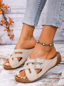 Nowe damskie sandały z okrągłym noskiem i grubym dnem, na koturnie, antypoślizgowe, lekkie, wsuwane, z krzyżującym się paskiem, tkana metalowa klamra, wydrążona cholewka, modne i uniwersalne, odpowiednie do codziennego noszenia, na plażę, imprezę, dojazdy do pracy - Beżowy - Zobacz 6