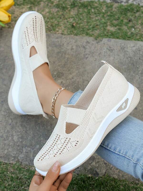 Women's Solid Color Breathable Sneakers, Soft Sole Lightweight Slip-On Walking Shoes, Low-Top Knit Casual Shoes