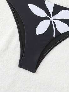 New Fashion Women Sexy Black & White Floral Print Halter Backless 2-Piece Bikini Swimwear, Perfect For Beach Holiday, Summer