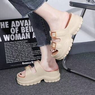 2025 夏季时尚女士厚底拖鞋，韩版百搭沙滩一脚蹬拖鞋