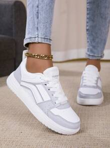 Damskie codzienne sportowe trampki, sznurowane, miękkie podeszwy, płaskie, niskie buty do chodzenia, okrągłe noski, uniwersalne białe buty