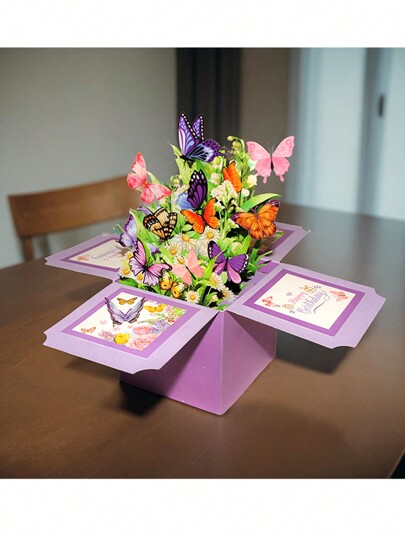 1 pezzo di Scatola Pop-Up viola per Compleanno, accompagnata da una busta elegante. Che sia regalato a un caro amico o a un essere amato, riempila con abbondanti auguri di Buon Compleanno. Lascia che questo regalo unico trasmetta i tuoi sentimenti sinceri attraverso la distanza e renda luminoso il momento del loro compleanno. Idea regalo per la Festa della Mamma.