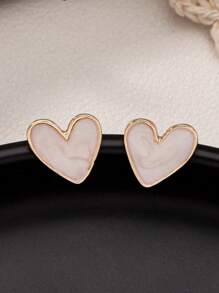 1 paire de boucles d'oreilles clous minimalistes et élégantes en émail en forme de cœur, jolies et douces, bijoux polyvalents à la mode pour femmes, fête, voyage, utilisation quotidienne, cadeau pour la Saint-Valentin, maman, mère, fête des mères